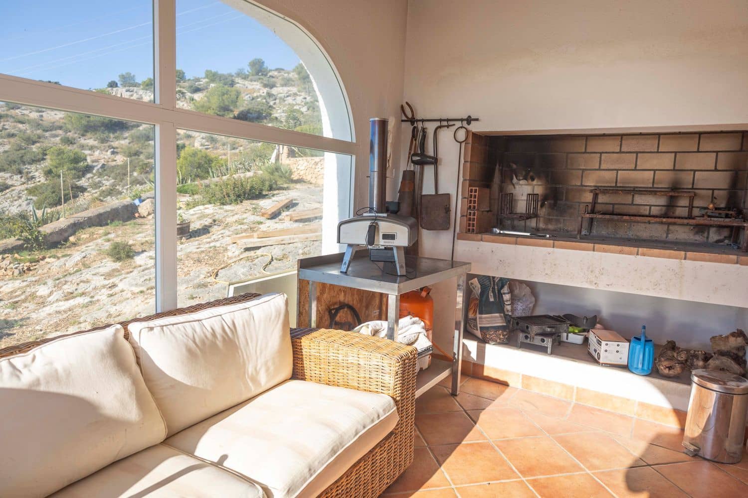 4 bedroom Villa for sale in Alcossebre with pool garage - € 699,999 (Ref: 9445556)