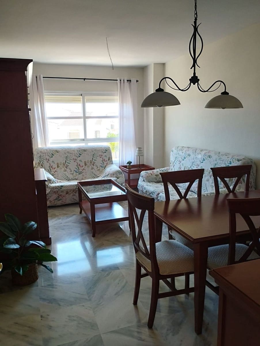 Apartamento de 2 habitaciones en Torremolinos en venta con piscina garaje - 360.000 € (Ref: 9508235)