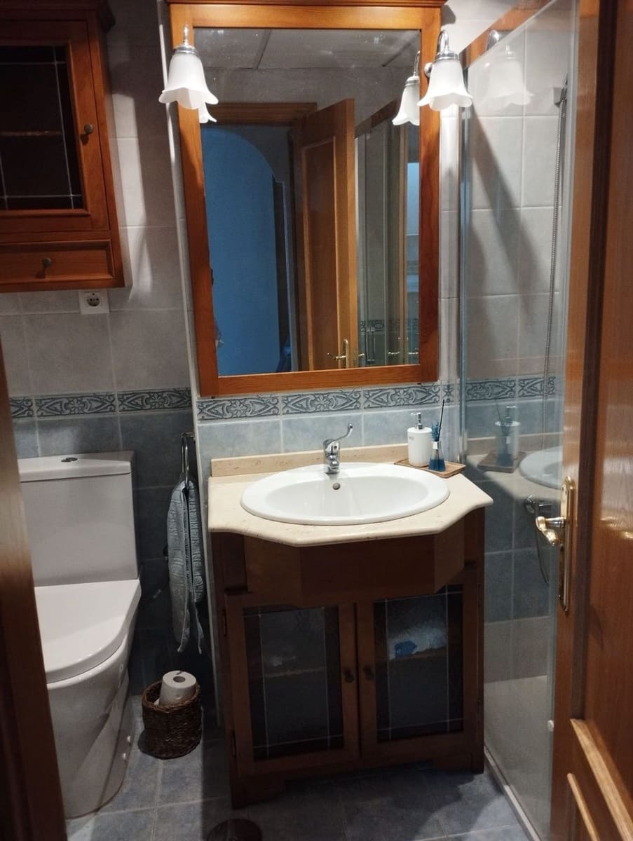 Apartamento de 2 habitaciones en Torremolinos en venta con piscina garaje - 360.000 € (Ref: 9508235)