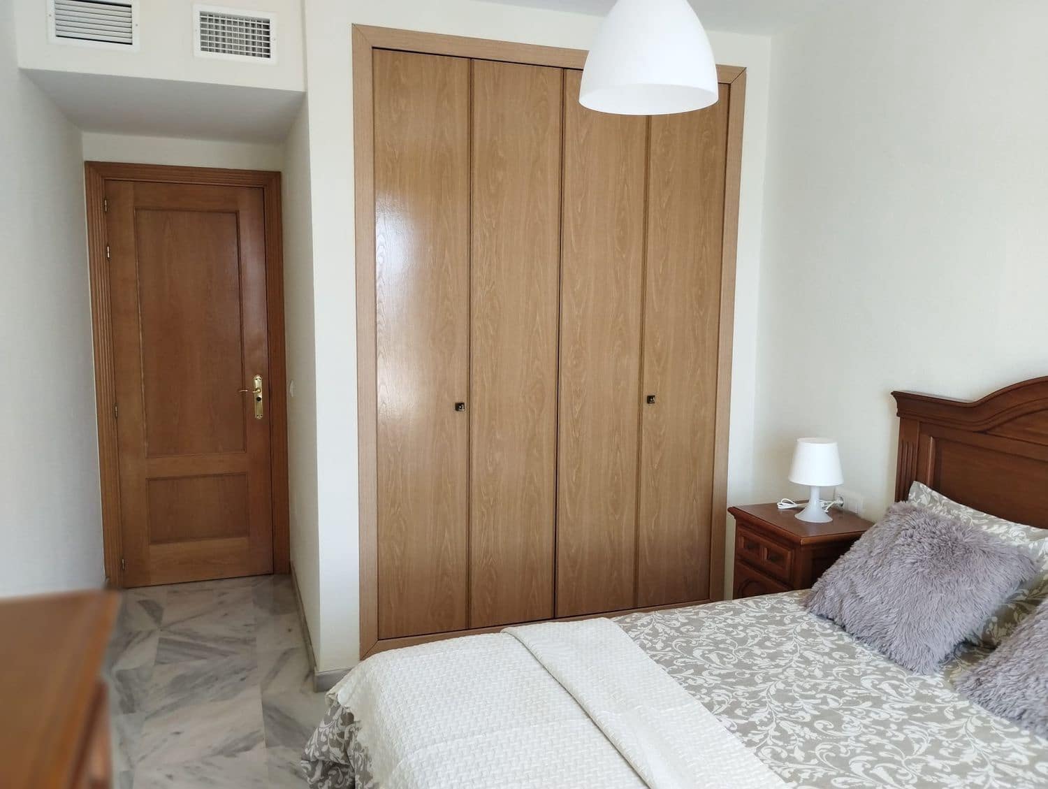 Apartamento de 2 habitaciones en Torremolinos en venta con piscina garaje - 360.000 € (Ref: 9508235)