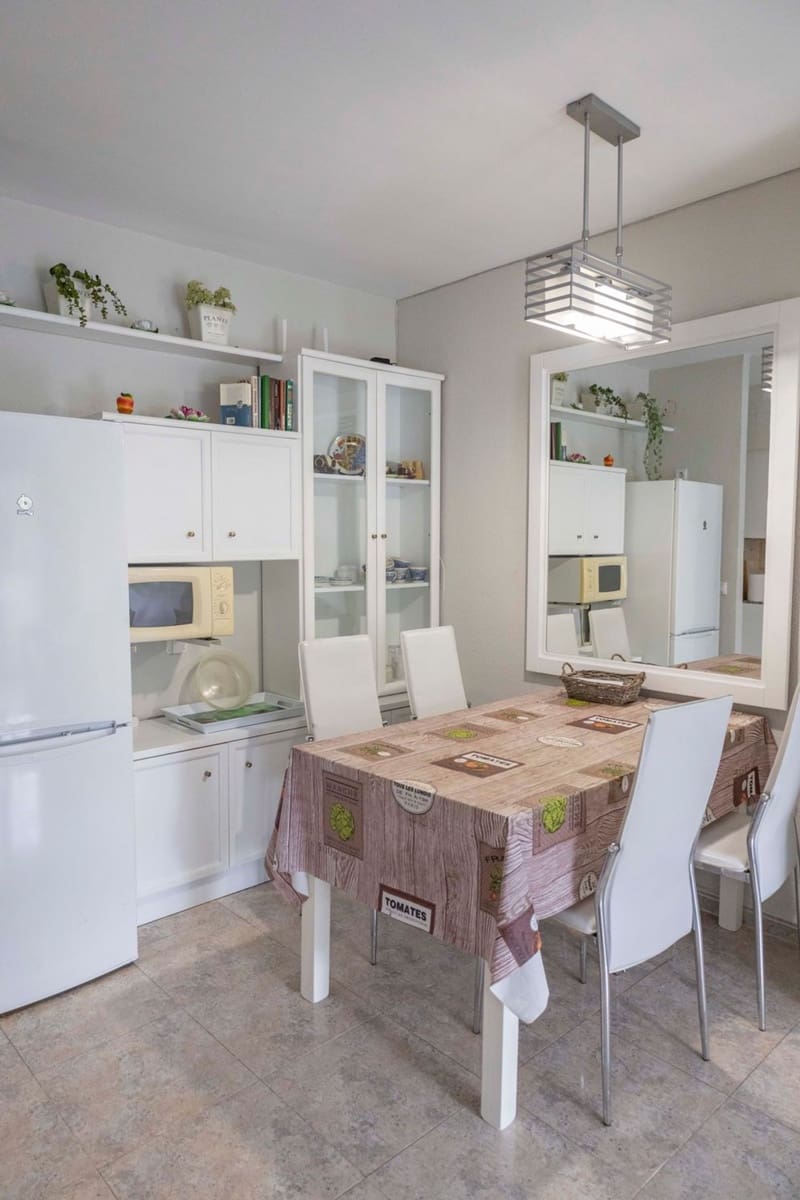 1 bedroom Apartment for rent in Alcossebre with pool garage - € 600 (Ref: 9610769)