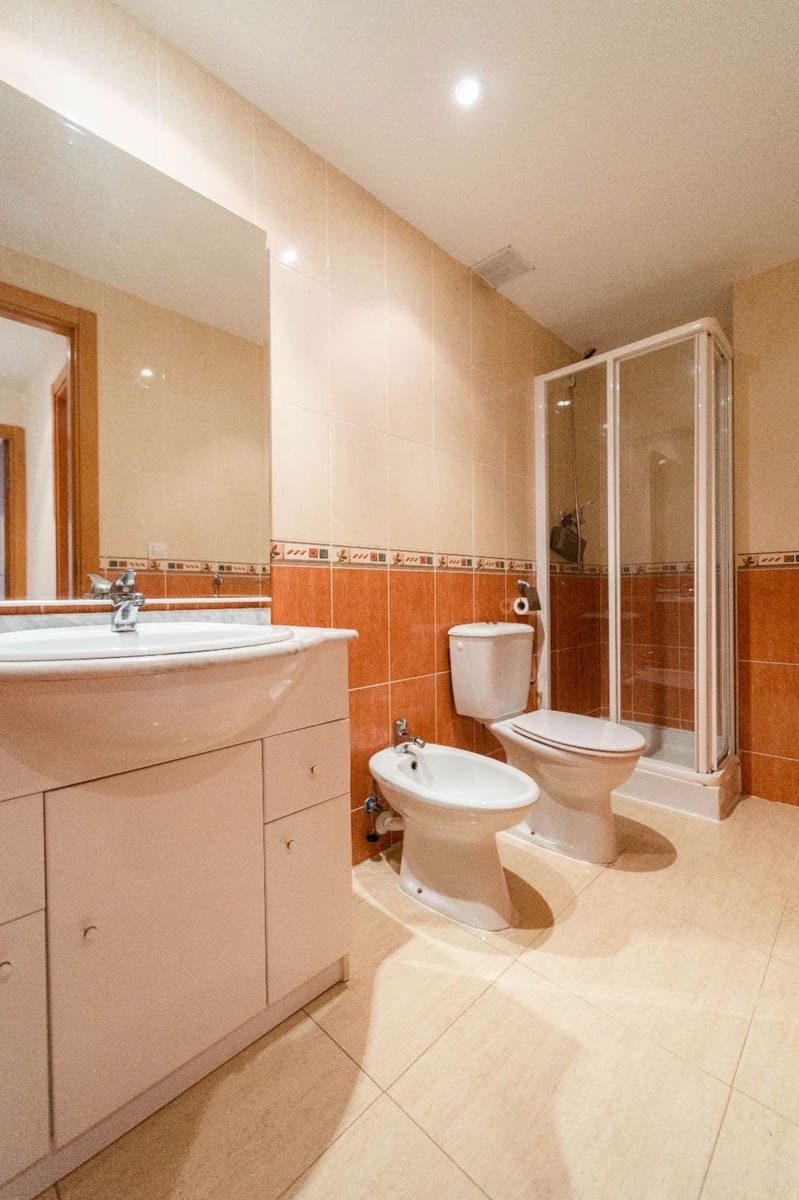 2 slaapkamer Appartement te huur in Alcossebre met zwembad garage - € 750 (Ref: 9709472)