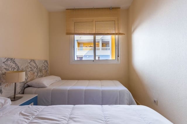 2 slaapkamer Appartement te huur in Alcossebre, Alcalá de Xivert met zwembad garage - € 750 (Ref: 9709472)