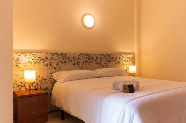 2 slaapkamer Appartement te huur in Alcossebre, Alcalá de Xivert met zwembad garage - € 750 (Ref: 9709472)