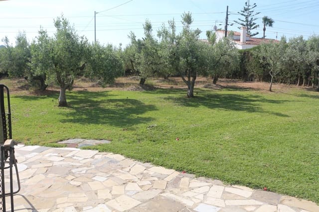 3 bedroom Villa for rent in Alcossebre, Alcalá de Xivert with pool garage - € 1,000 (Ref: 9880540)