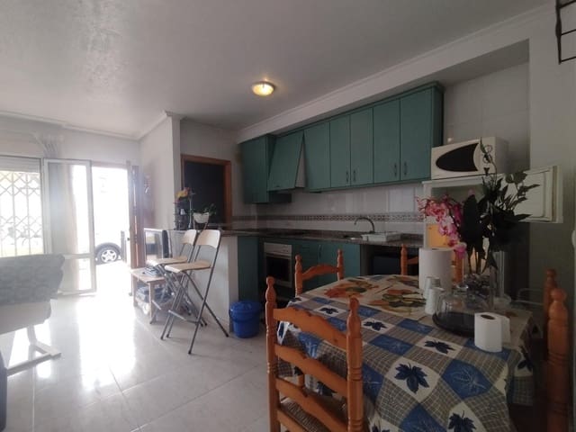 2 makuuhuone Huoneisto myytävänä paikassa Los Palacios, Formentera del Segura - 99 000 € (Ref: 10005614)