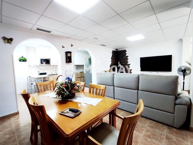 3 bedroom Apartment for sale in Benejúzar with garage - € 239,000 (Ref: 10013335)