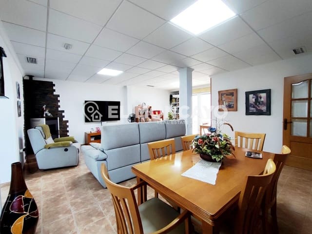 3 bedroom Apartment for sale in Benejúzar with garage - € 239,000 (Ref: 10013335)
