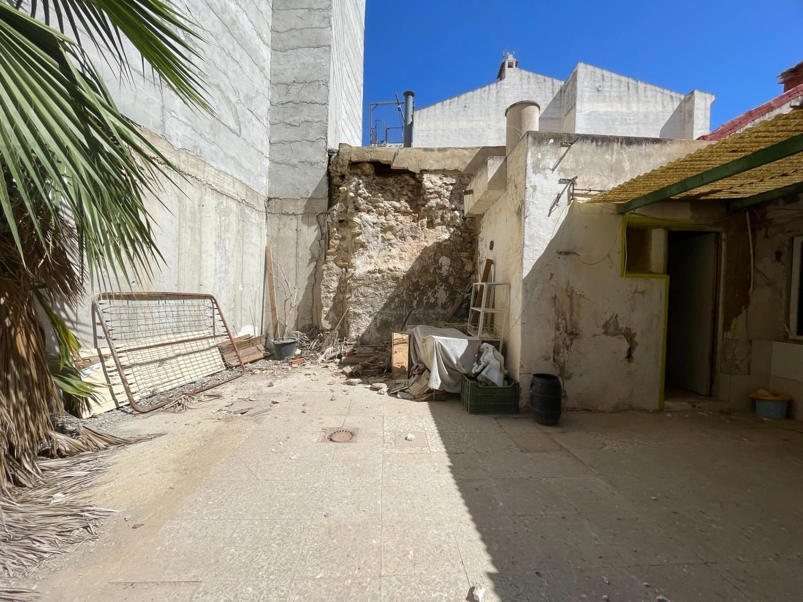 5 soverom Hus til salgs i Rojales - € 85 000 (Ref: 10015571)