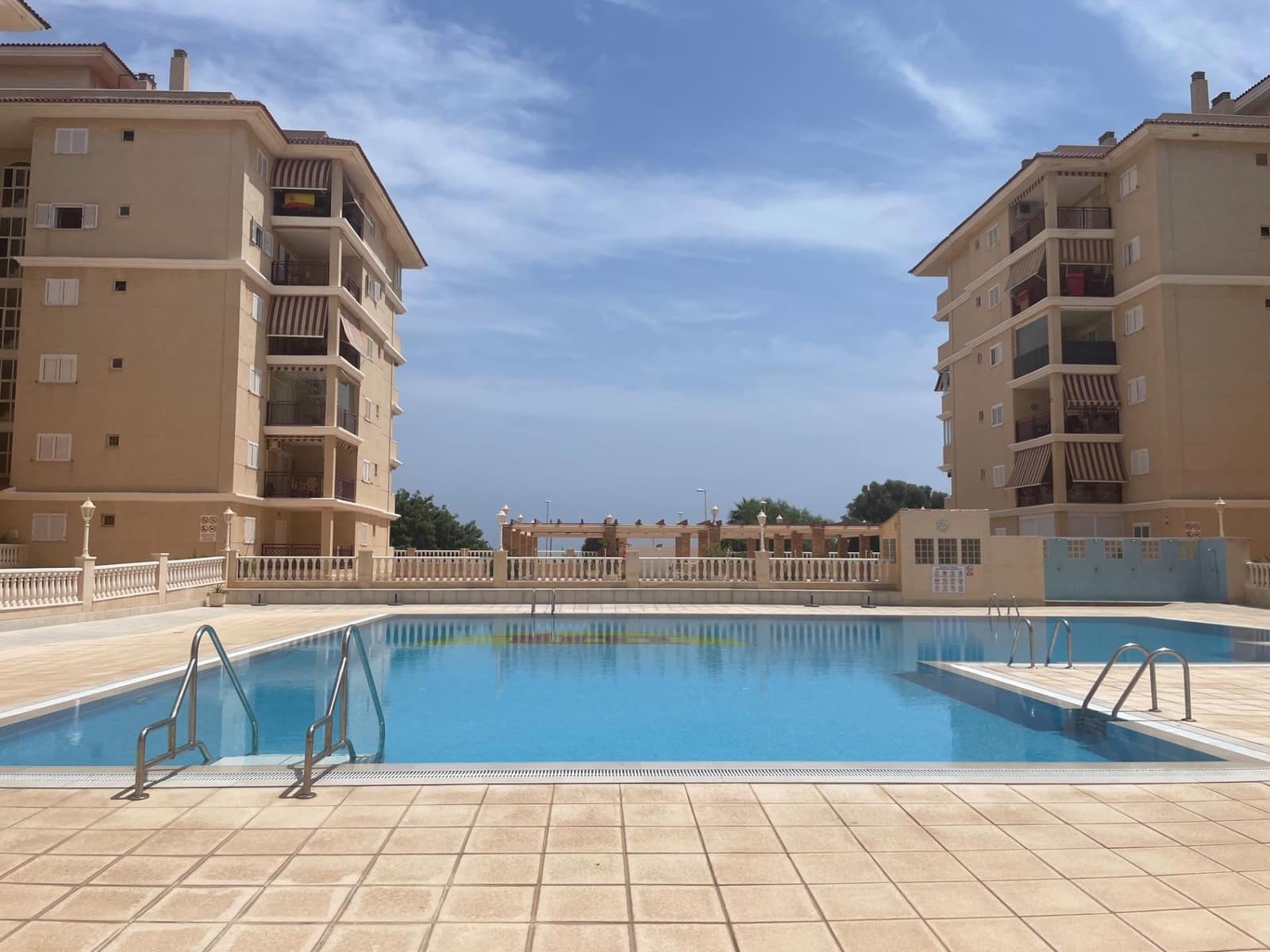 1 sovrum Lägenhet till salu i La Mata med pool garage - 195 000 € (Ref: 10017514)