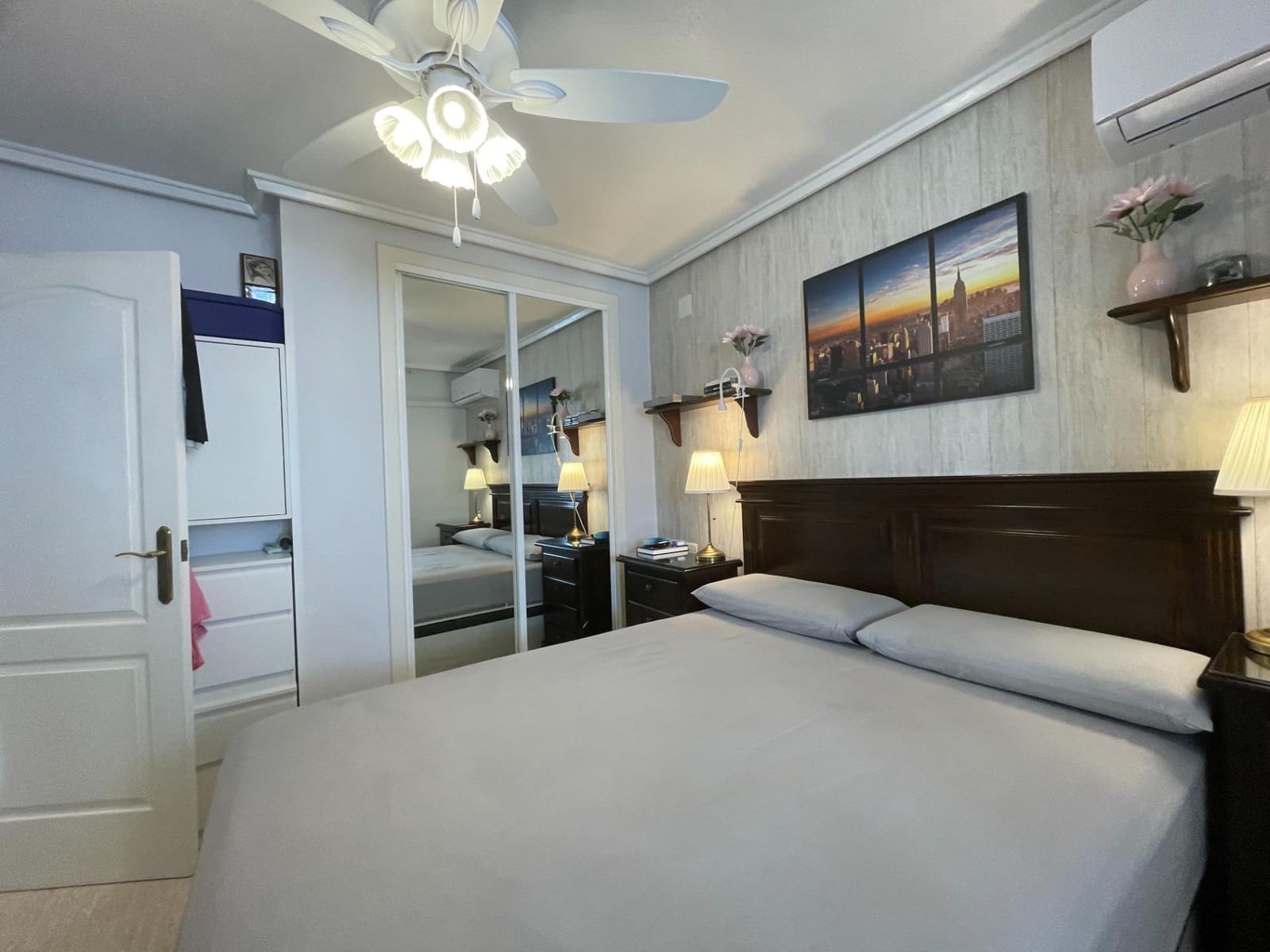 2 bedroom Penthouse for sale in Torrevieja - € 205,000 (Ref: 10017515)