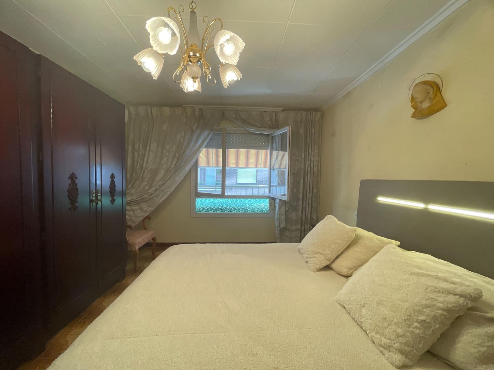 6 bedroom Townhouse for sale in Rojales with garage - € 265,000 (Ref: 10017517)