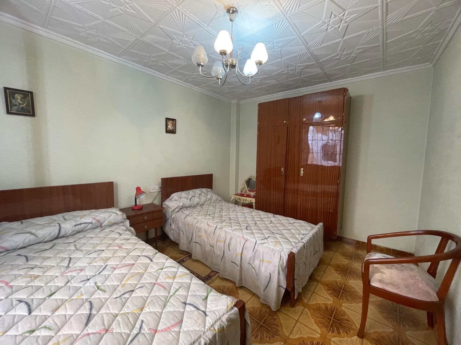 6 bedroom Townhouse for sale in Rojales with garage - € 265,000 (Ref: 10017517)