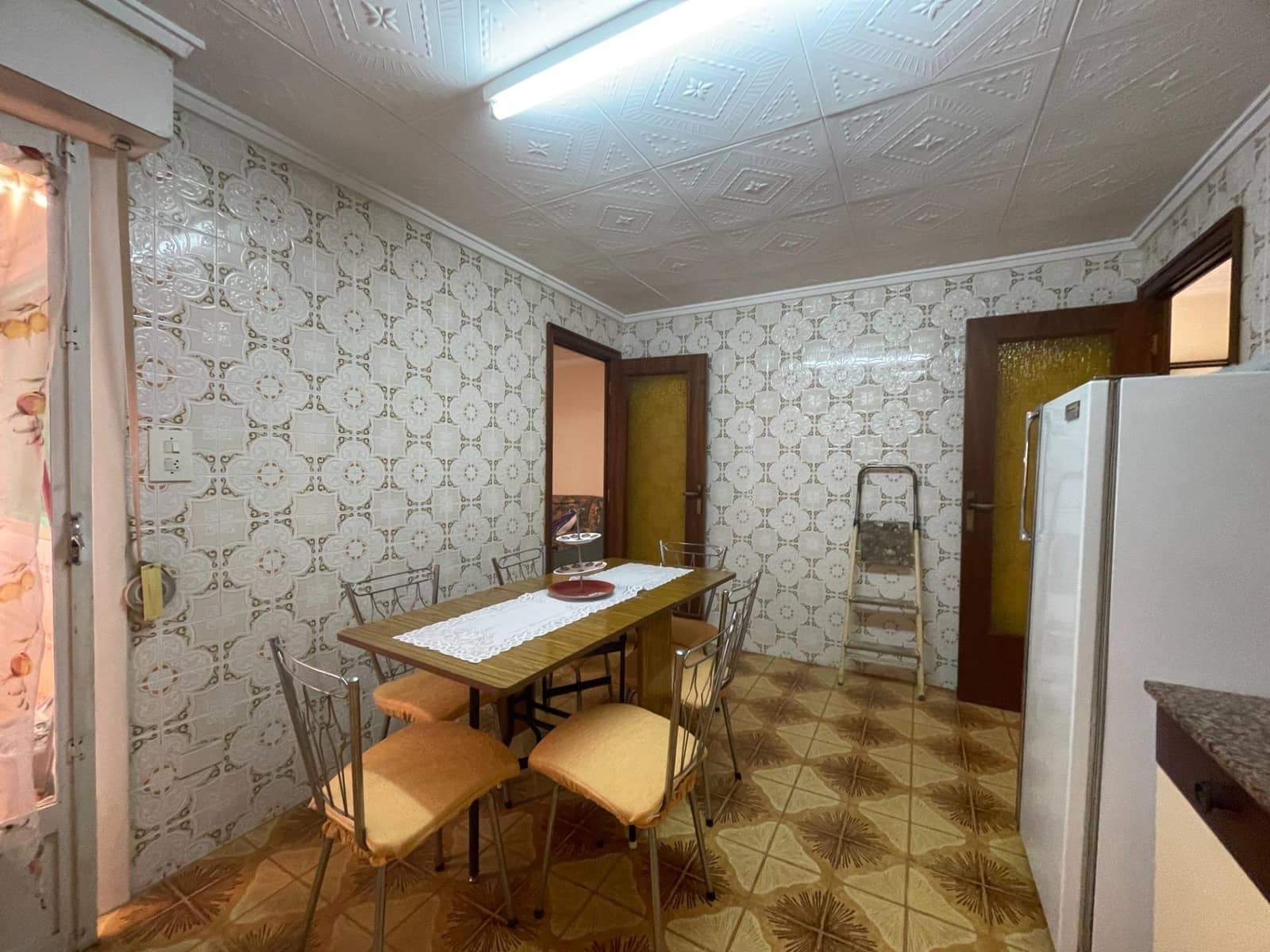 6 bedroom Townhouse for sale in Rojales with garage - € 265,000 (Ref: 10017517)