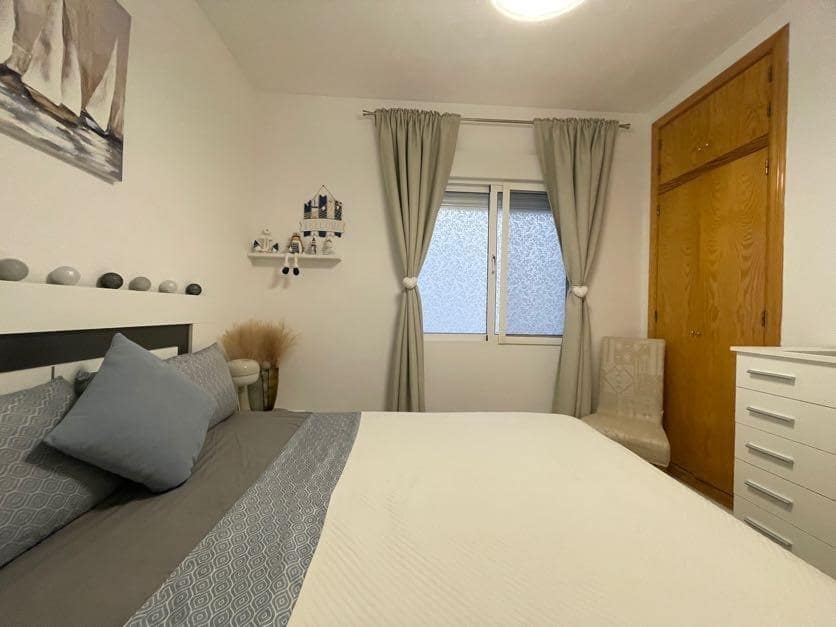 3 soveværelse Lejlighed til salg i Torrevieja - € 239.000 (Ref: 10022469)
