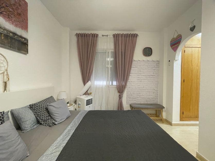 3 soveværelse Lejlighed til salg i Torrevieja - € 239.000 (Ref: 10022469)