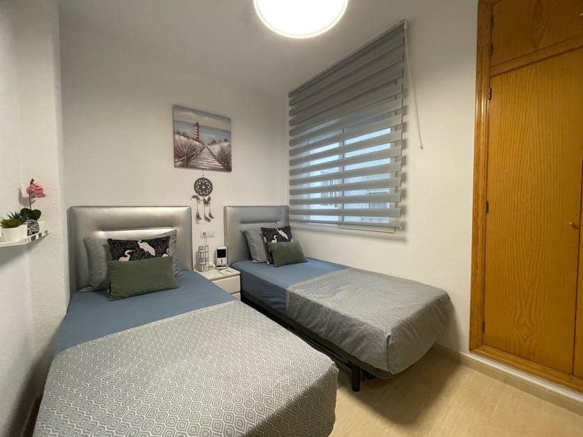 3 soveværelse Lejlighed til salg i Torrevieja - € 239.000 (Ref: 10022469)