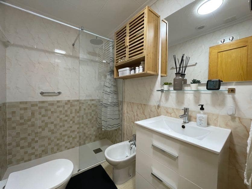 3 soveværelse Lejlighed til salg i Torrevieja - € 239.000 (Ref: 10022469)