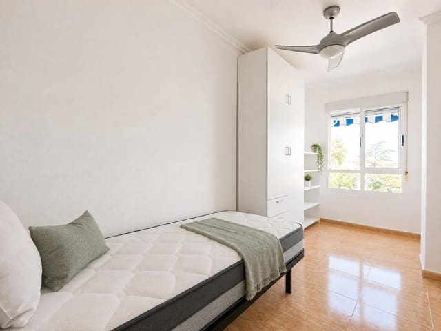 3 soverom Leilighet til salgs i Guardamar del Segura med garasje - € 229 000 (Ref: 10025617)