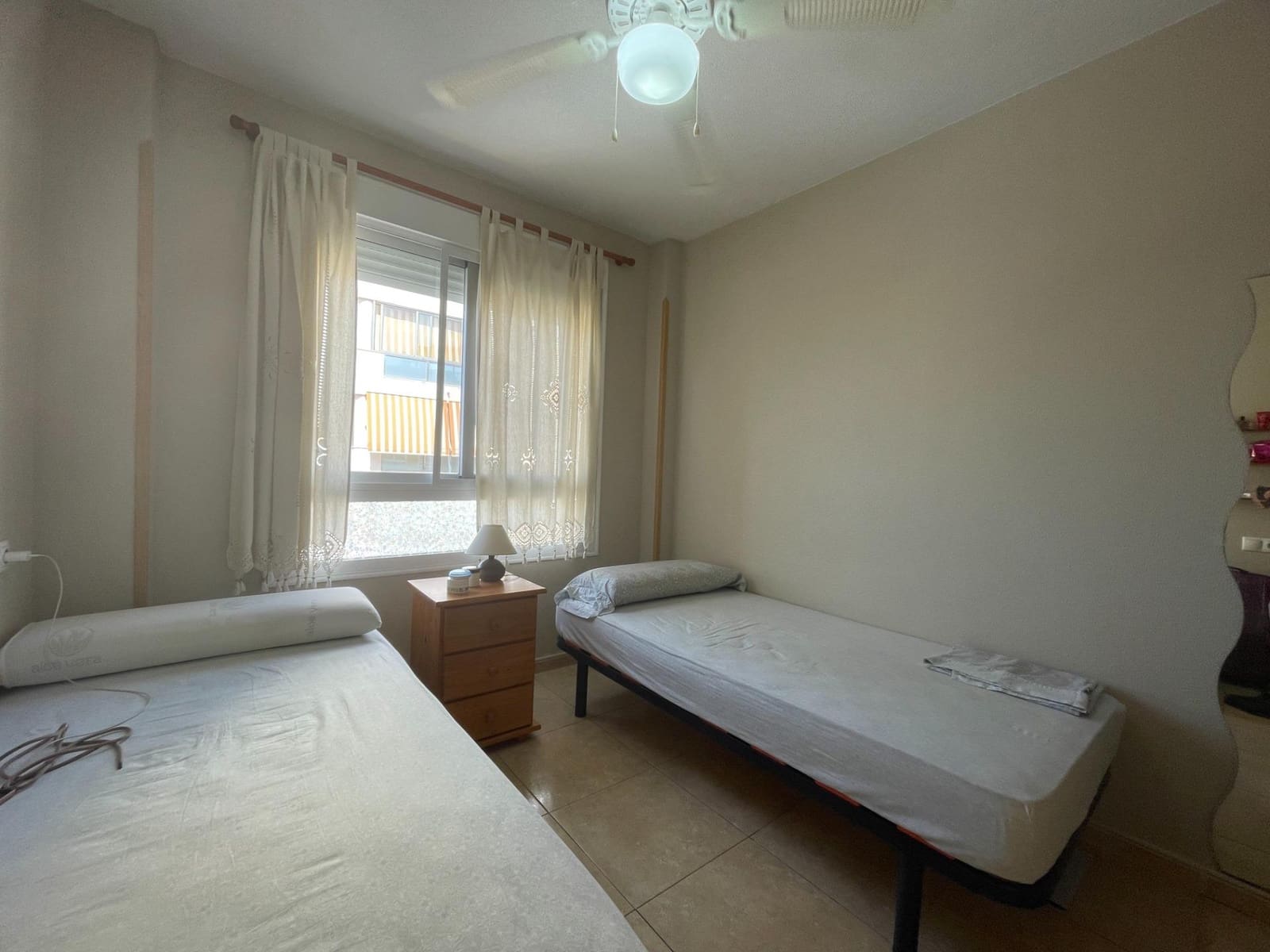 2 soveværelse Lejlighed til salg i Guardamar del Segura med swimmingpool - € 169.000 (Ref: 10028882)