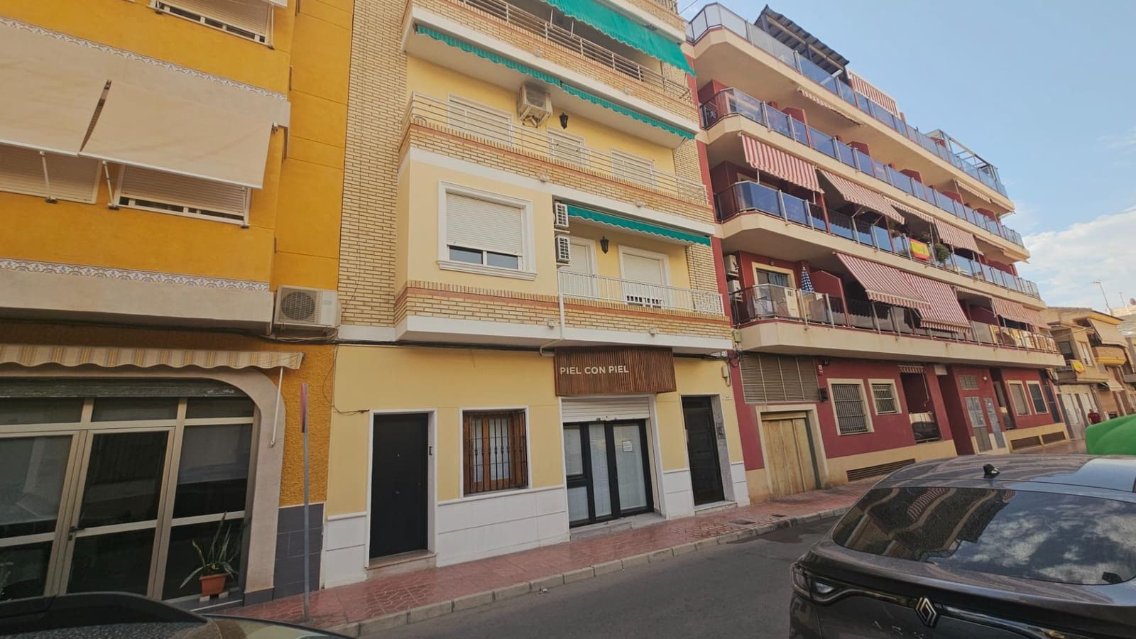 4 chambre Appartement à vendre à Guardamar del Segura avec garage - 349 000 € (Ref: 10041104)