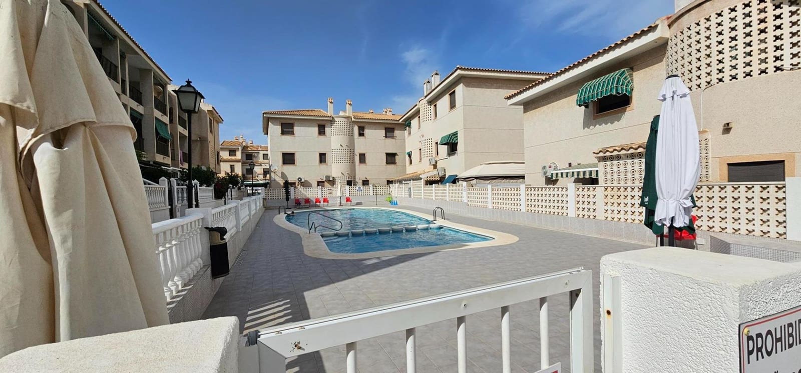 3 bedroom Bungalow for sale in Guardamar del Segura with pool garage - € 330,000 (Ref: 10043003)