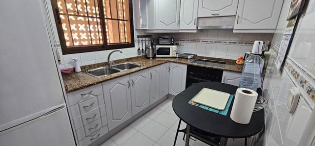 3 chambre Bungalow à vendre à Guardamar del Segura avec piscine garage - 330 000 € (Ref: 10043003)