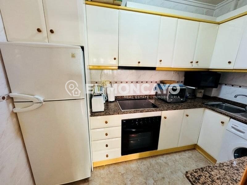 Apartamento de 2 habitaciones en Torrevieja en venta con piscina garaje - 169.000 € (Ref: 10043004)