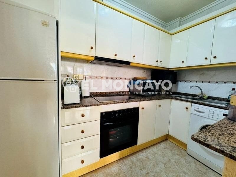Apartamento de 2 habitaciones en Torrevieja en venta con piscina garaje - 169.000 € (Ref: 10043004)