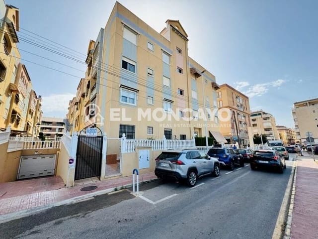 Apartamento de 2 habitaciones en Torrevieja en venta con piscina garaje - 169.000 € (Ref: 10043004)