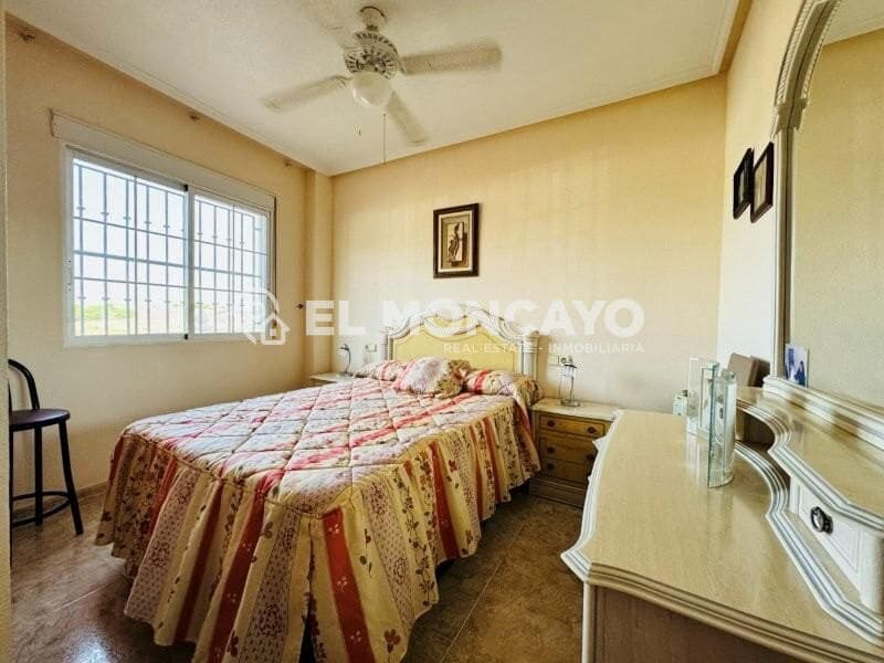 Apartamento de 2 habitaciones en Torrevieja en venta con piscina garaje - 169.000 € (Ref: 10043004)