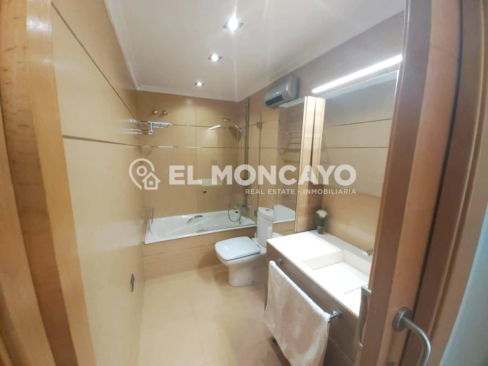 2 quarto Apartamento para venda em Guardamar del Segura com garagem - 299 000 € (Ref: 10047308)
