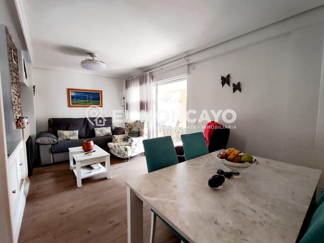 Apartamento de 2 habitaciones en Los Europeos, Torrevieja en venta con piscina - 335.000 € (Ref: 10081204)
