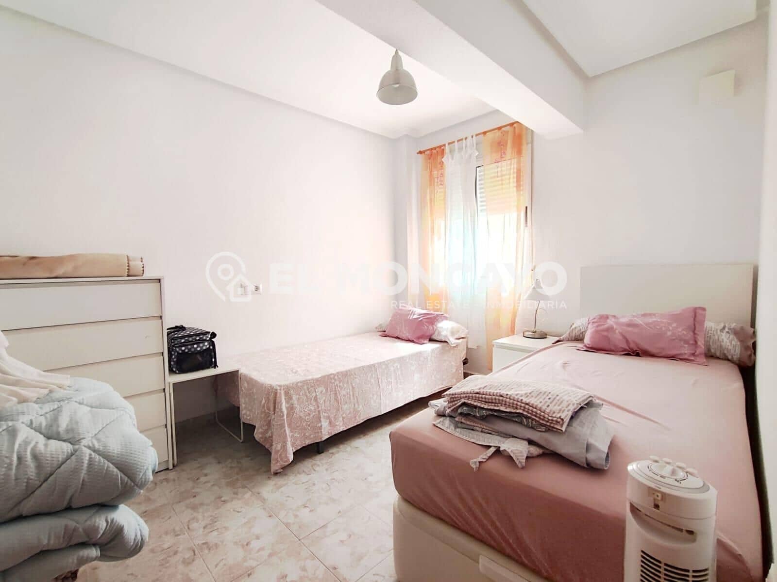 2 soverom Leilighet til salgs i Guardamar del Segura med svømmebasseng garasje - € 155 000 (Ref: 10094619)