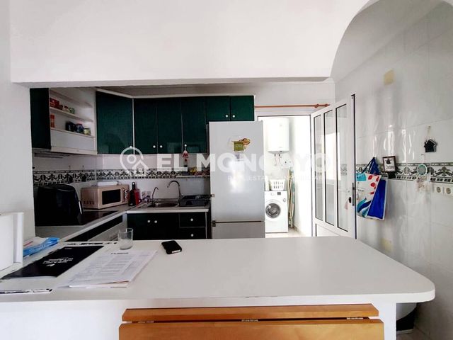 2 soverom Leilighet til salgs i Guardamar del Segura med svømmebasseng garasje - € 155 000 (Ref: 10094619)