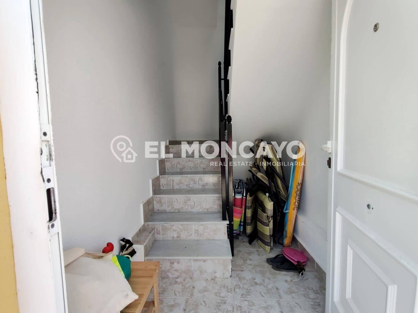 2 soverom Leilighet til salgs i Guardamar del Segura med svømmebasseng garasje - € 155 000 (Ref: 10094619)