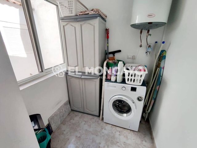 2 soverom Leilighet til salgs i Guardamar del Segura med svømmebasseng garasje - € 155 000 (Ref: 10094619)
