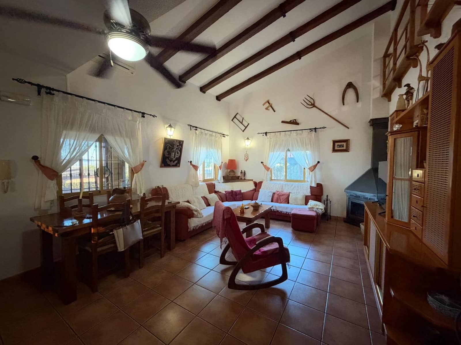3 sypialnia Willa na sprzedaż w Orihuela z basenem garażem - 499 000 € (Ref: 10100430)