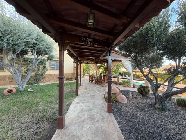 3 sypialnia Willa na sprzedaż w Montepinar - La Aparecida - Raiguero, Orihuela z basenem garażem - 499 000 € (Ref: 10100430)