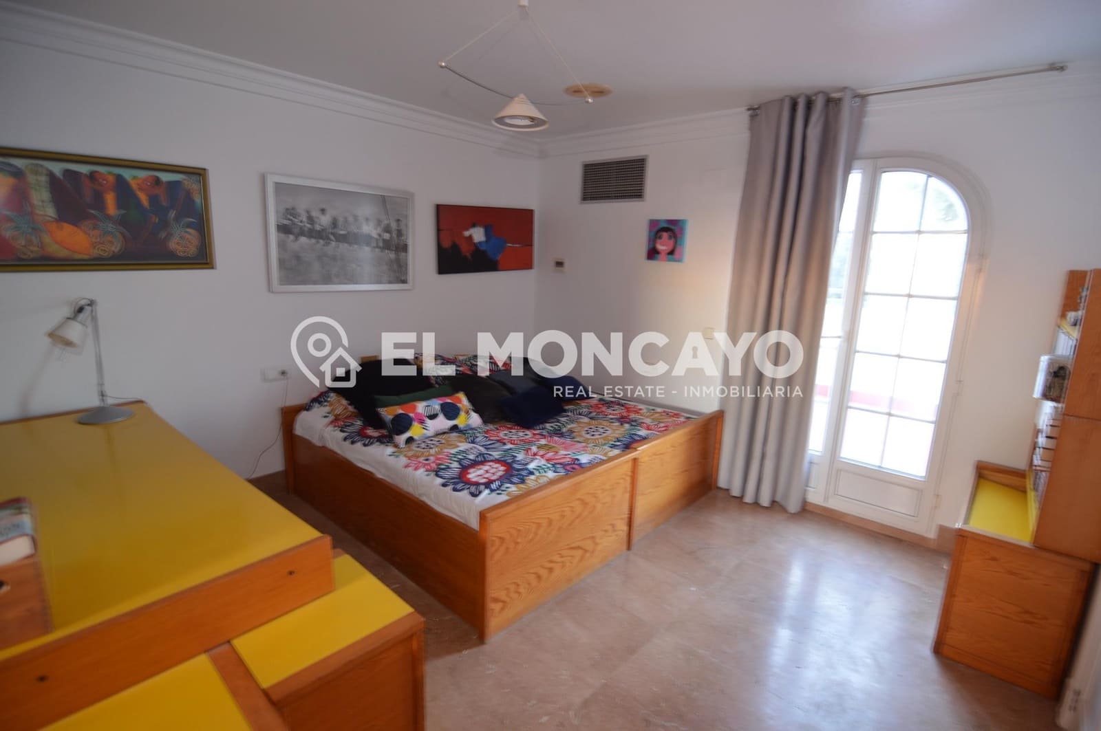 6 soveværelse Villa til salg i Torrevieja med swimmingpool garage - € 890.000 (Ref: 10102596)