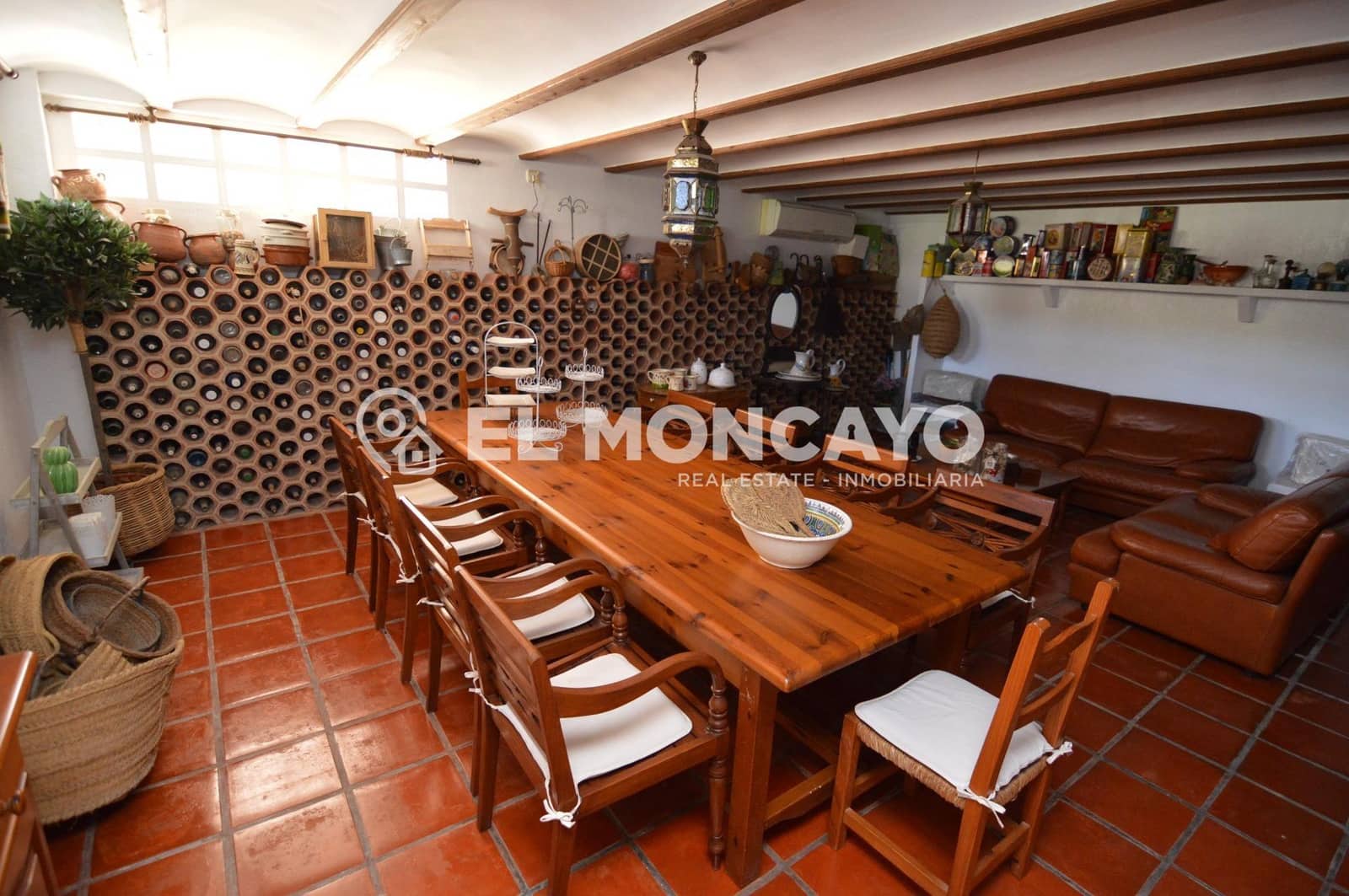 6 soveværelse Villa til salg i Torrevieja med swimmingpool garage - € 890.000 (Ref: 10102596)
