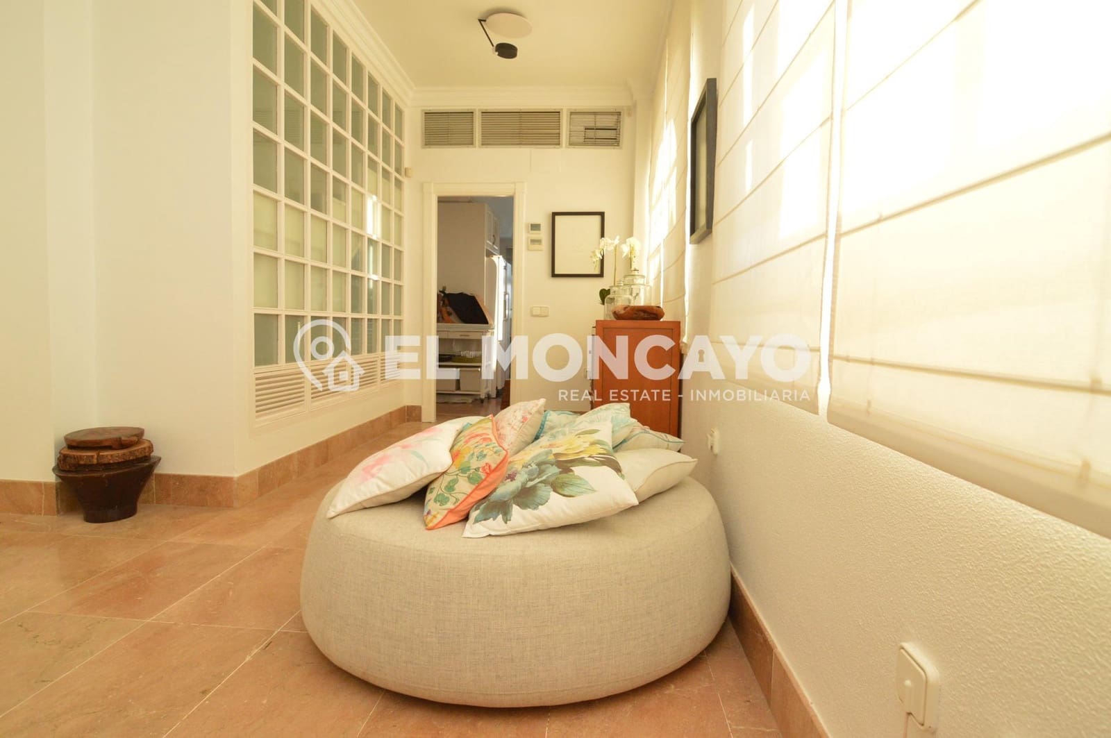 6 soveværelse Villa til salg i Torrevieja med swimmingpool garage - € 890.000 (Ref: 10102596)