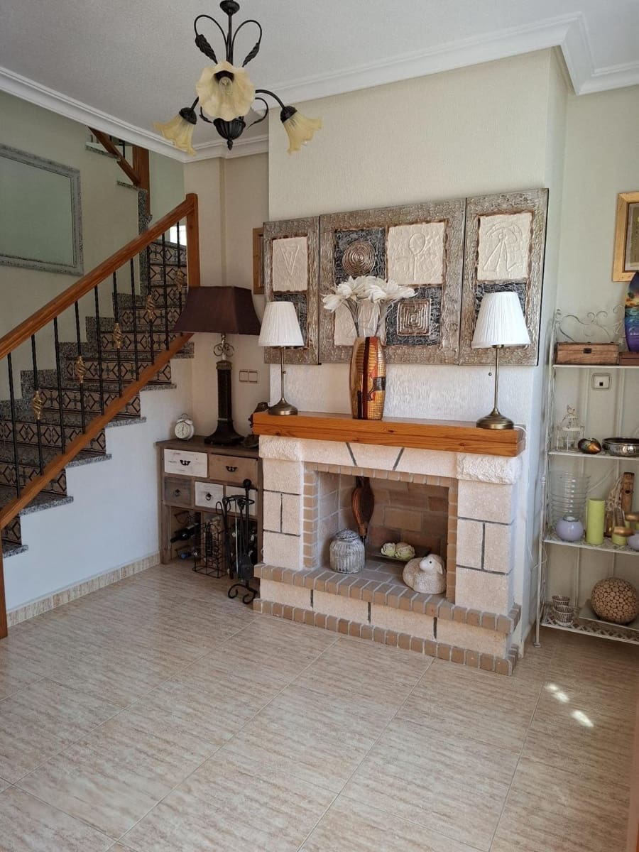 3 bedroom Terraced Villa for sale in El Raso with pool garage - € 343,000 (Ref: 10109675)
