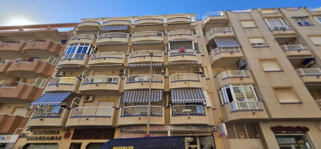2 makuuhuone Huoneisto myytävänä paikassa Guardamar del Segura - 160 000 € (Ref: 10109676)
