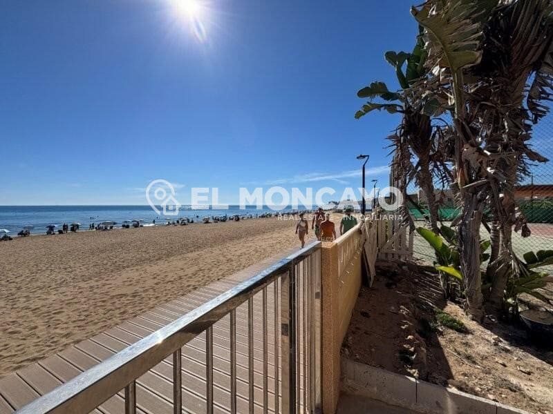 3 quarto Apartamento para venda em La Mata com piscina garagem - 399 000 € (Ref: 10111021)