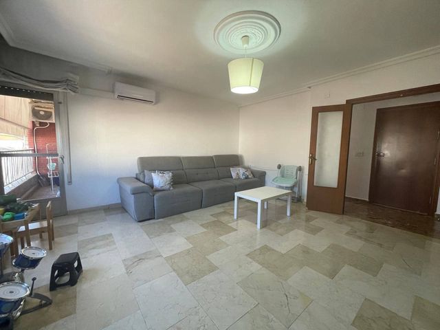 Apartamento de 4 habitaciones en Ciudad Quesada, Rojales en venta - 139.500 € (Ref: 10120174)