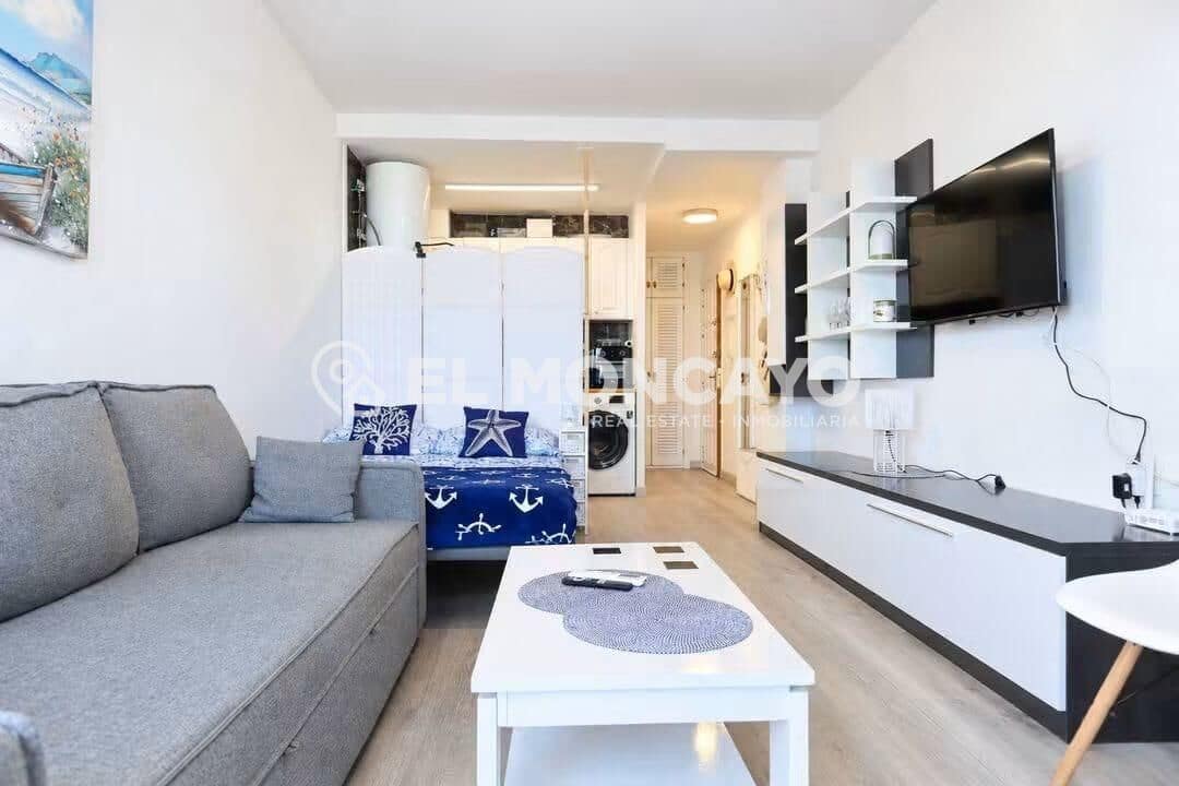 Studio til salgs i Torrevieja med svømmebasseng - € 125 500 (Ref: 10120175)