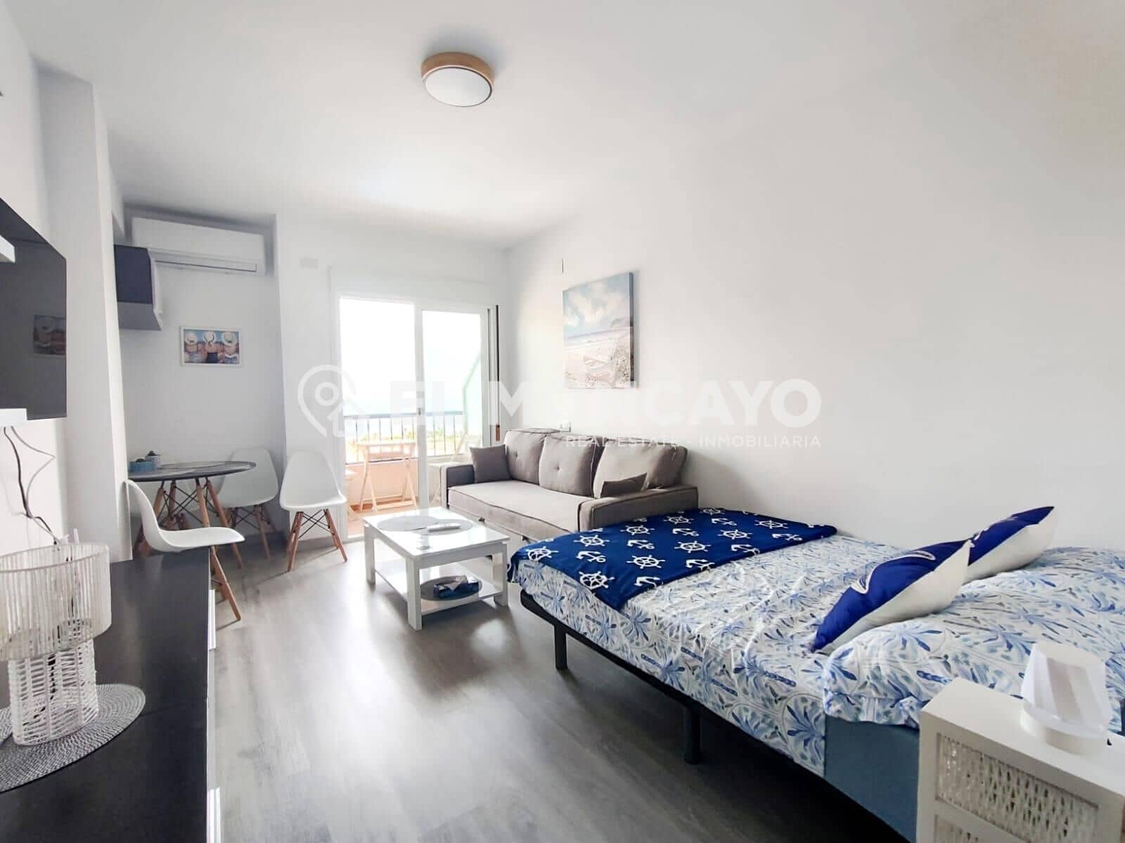 Studio til salgs i Torrevieja med svømmebasseng - € 125 500 (Ref: 10120175)