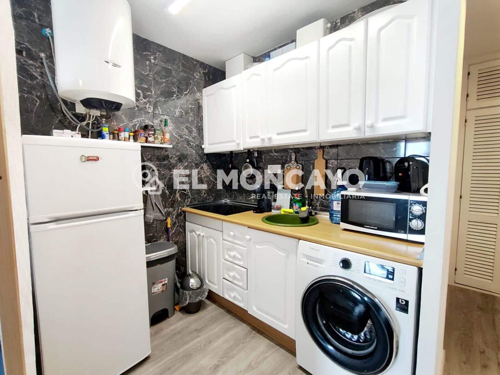 Studio til salgs i Torrevieja med svømmebasseng - € 125 500 (Ref: 10120175)