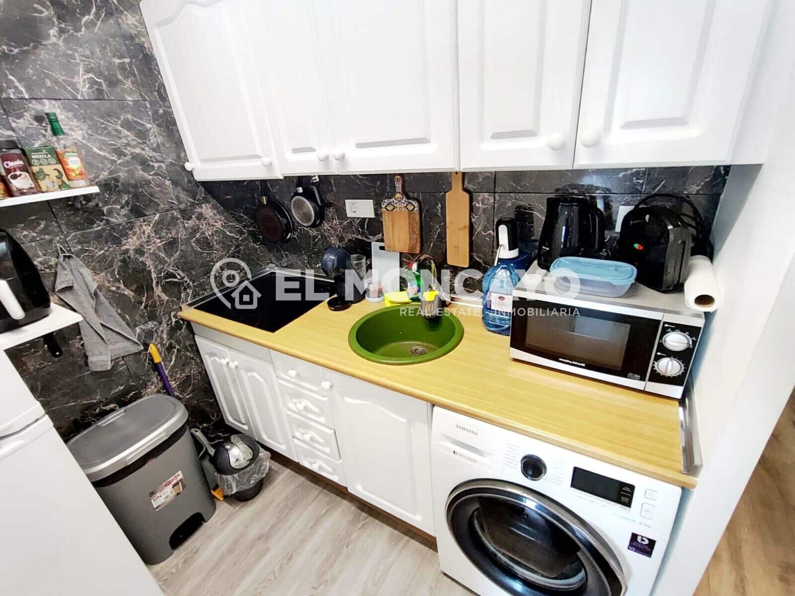 Studio til salgs i Torrevieja med svømmebasseng - € 125 500 (Ref: 10120175)